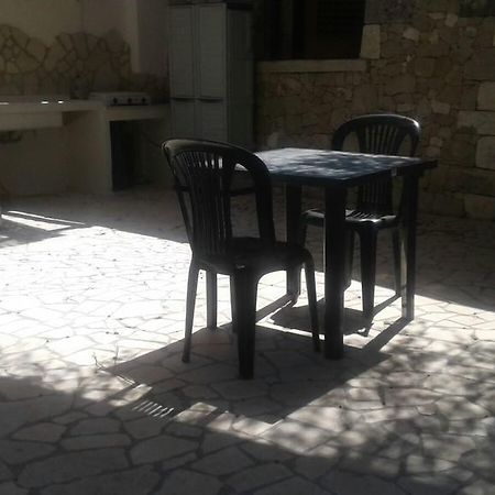 La Casetta Di Maria Castrignano de' Greci Buitenkant foto